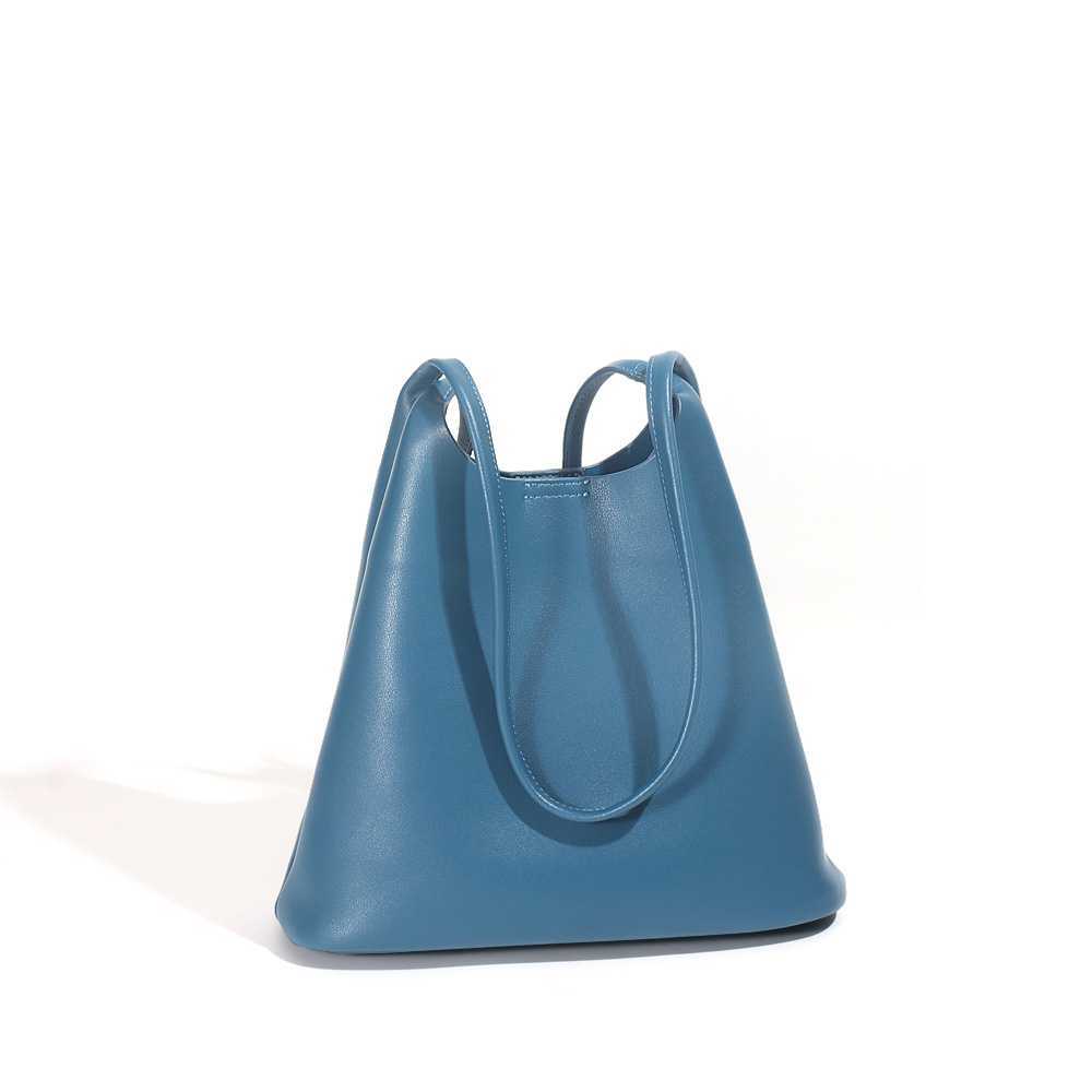 2024 MDBM UK Cholet teal bucket bag